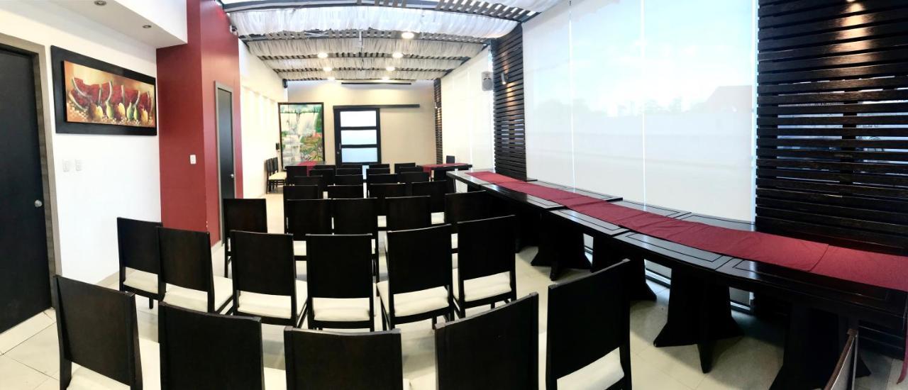 Hotel Santiago De Compostella Suites Куенка Екстер'єр фото