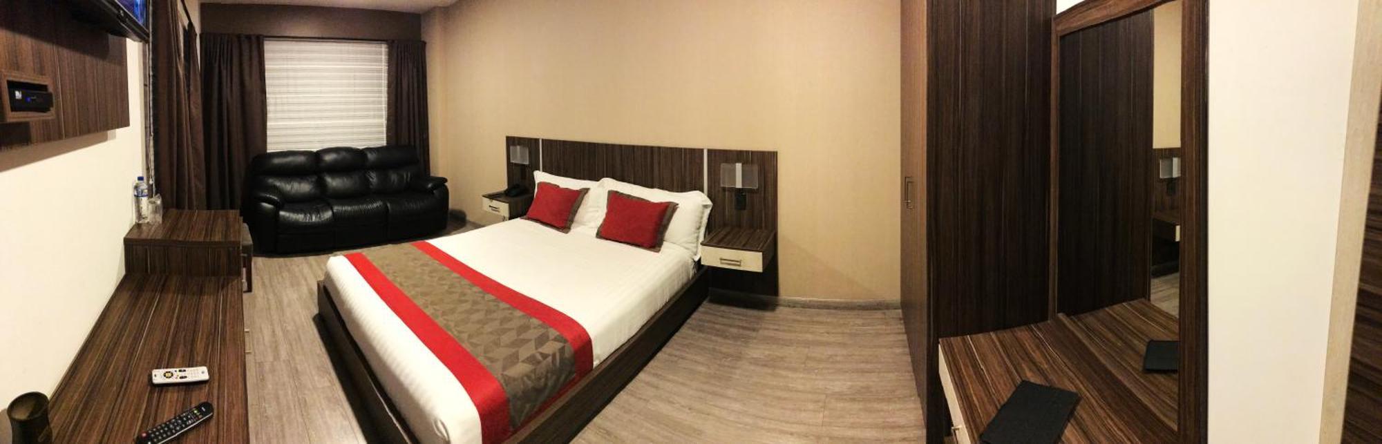 Hotel Santiago De Compostella Suites Куенка Екстер'єр фото