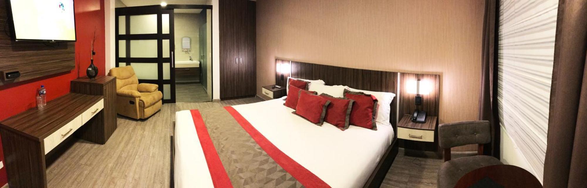 Hotel Santiago De Compostella Suites Куенка Екстер'єр фото